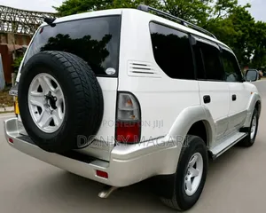 Toyota Land Cruiser Prado 2003 White