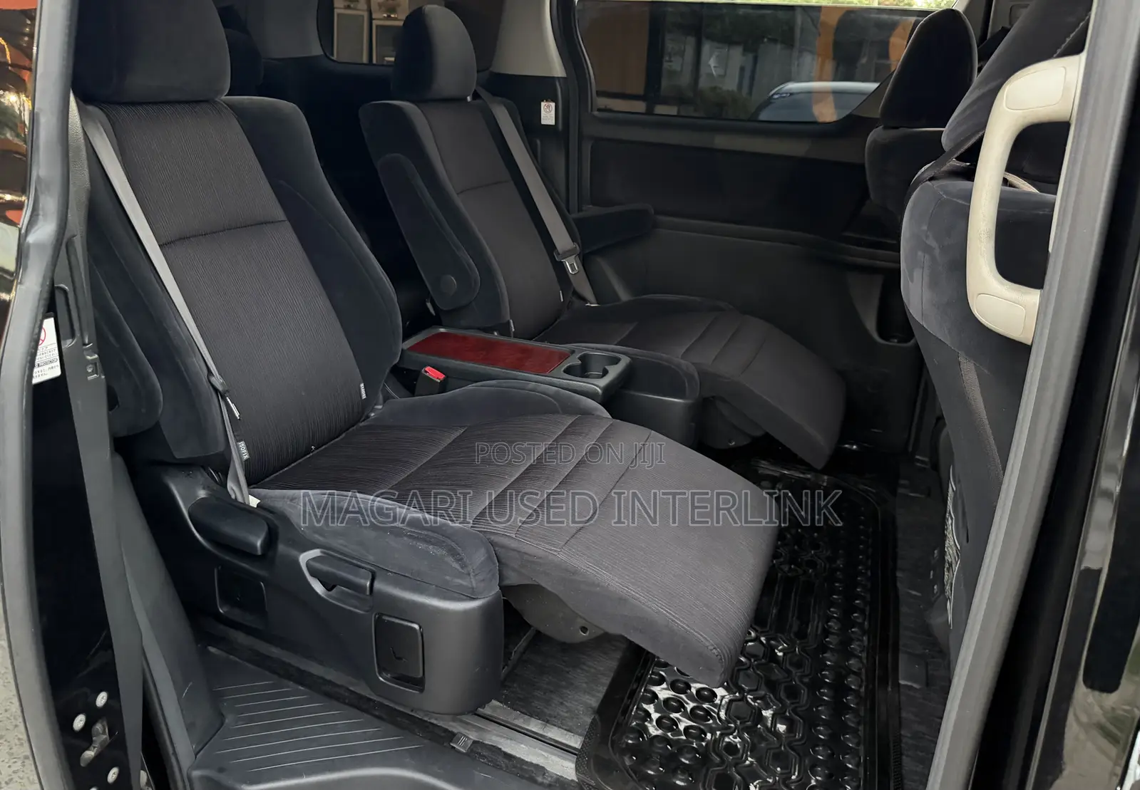 Toyota Vellfire 2009 Black