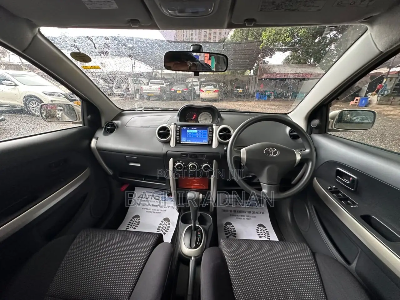 Toyota IST 2005 Gold