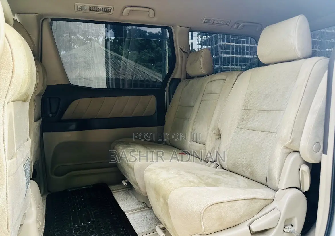 Toyota Alphard 2007 White