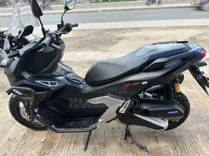 Honda 2025 Black