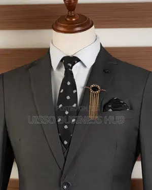 Suit Power Ina Vutia