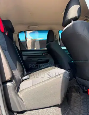 Toyota Hilux Revo Double Cab Deisel 2.8 AWD 2018 Black