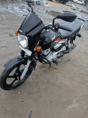 TVS HLX 125 2025 Black