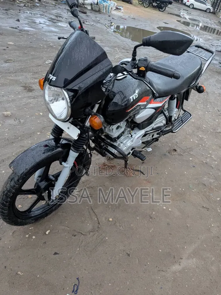 TVS HLX 125 2025 Black