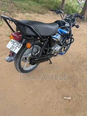 TVS HLX 125 2024 Black