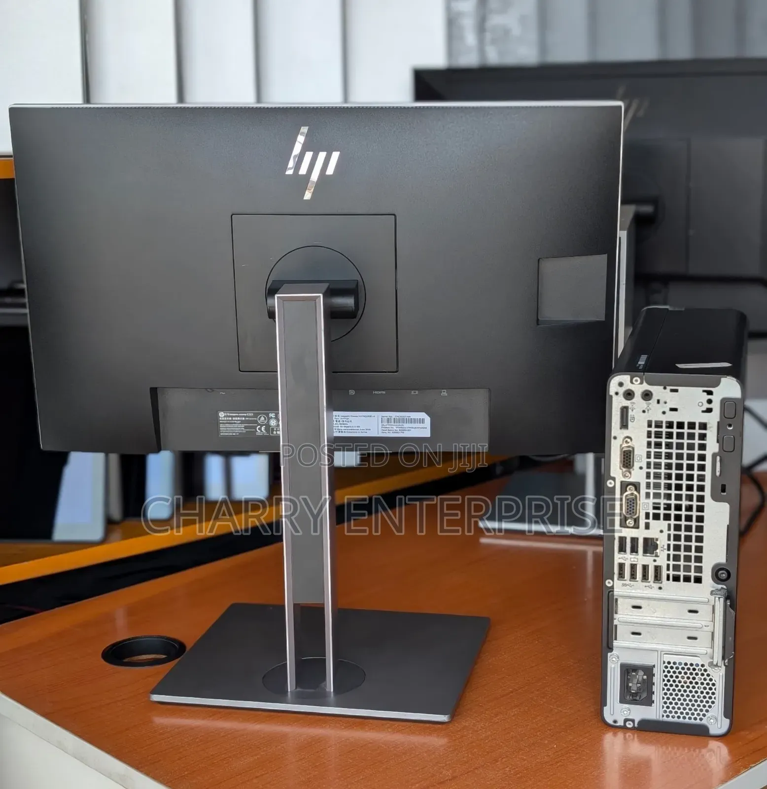 Frameless Hp Prodesk 400 G5 SFF Core I3 6th 8gb Ram 500gb HHD 22 Inch