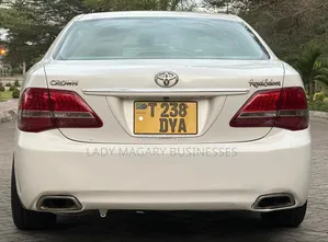 Toyota Crown 2008 White