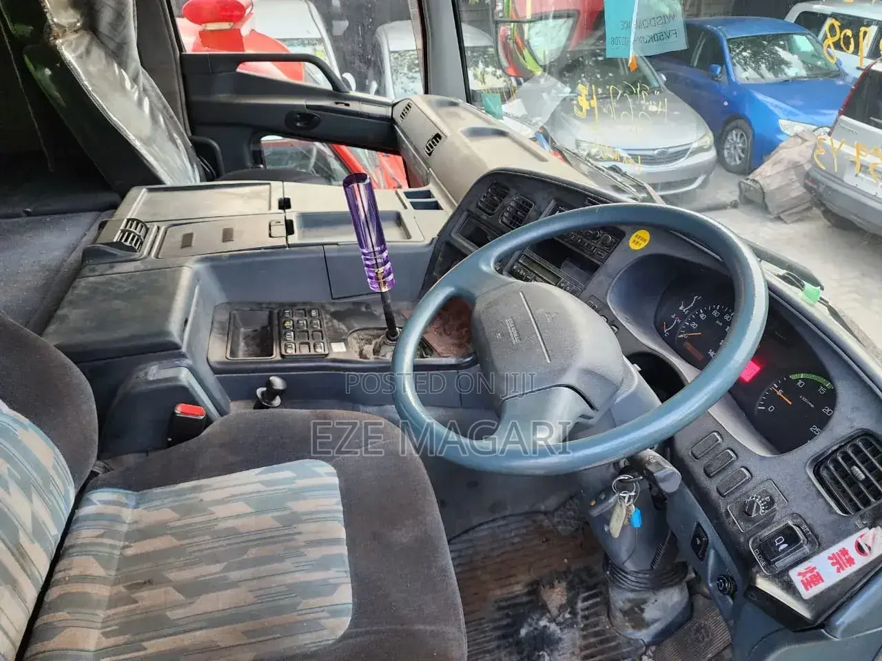 Mitsubishi Fuso Dump – Milion 165 Pamoja Na Usajili