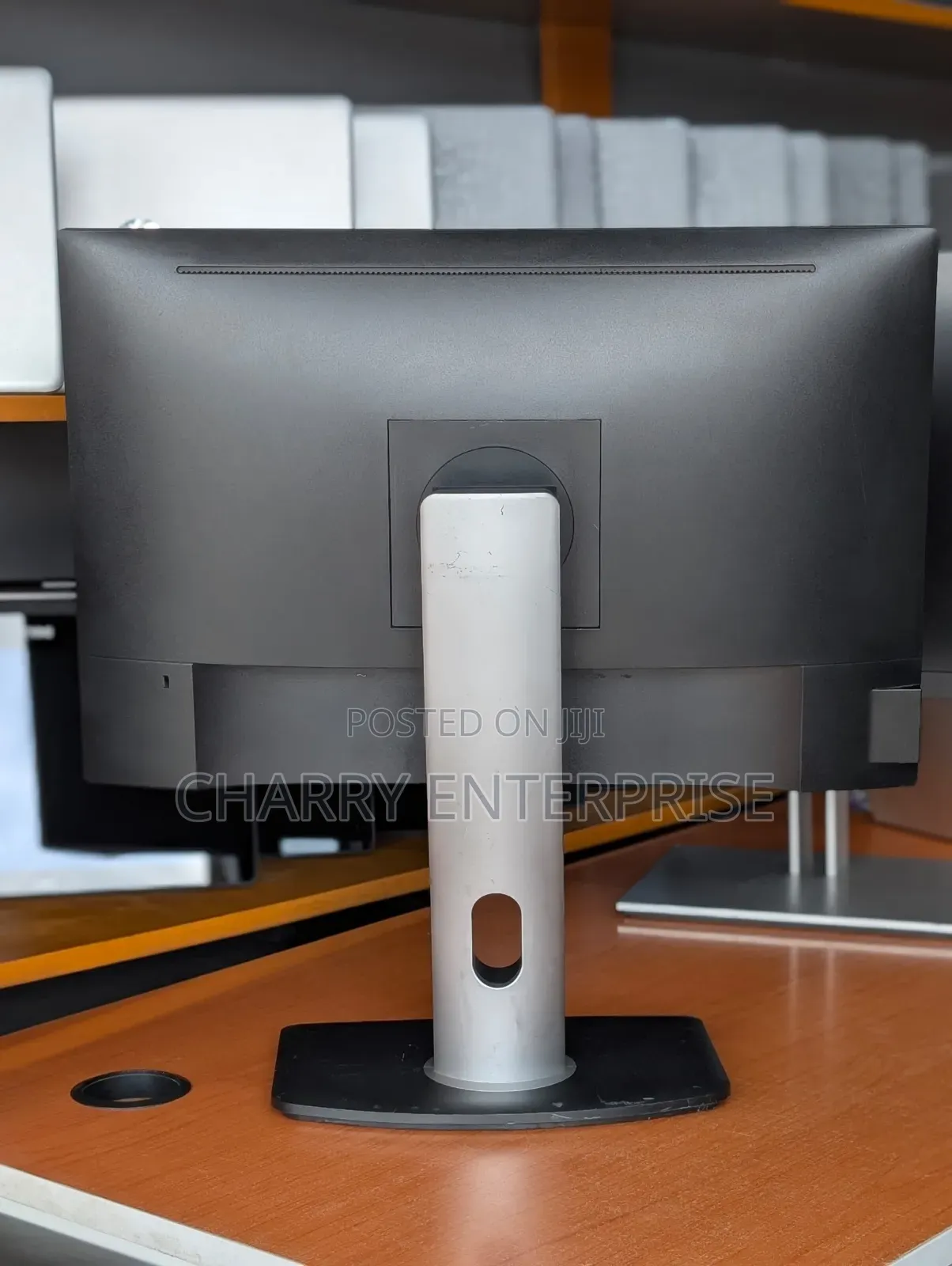 Dell Monitor 22 Inch 1080p Full Hd for Home, Office, Business