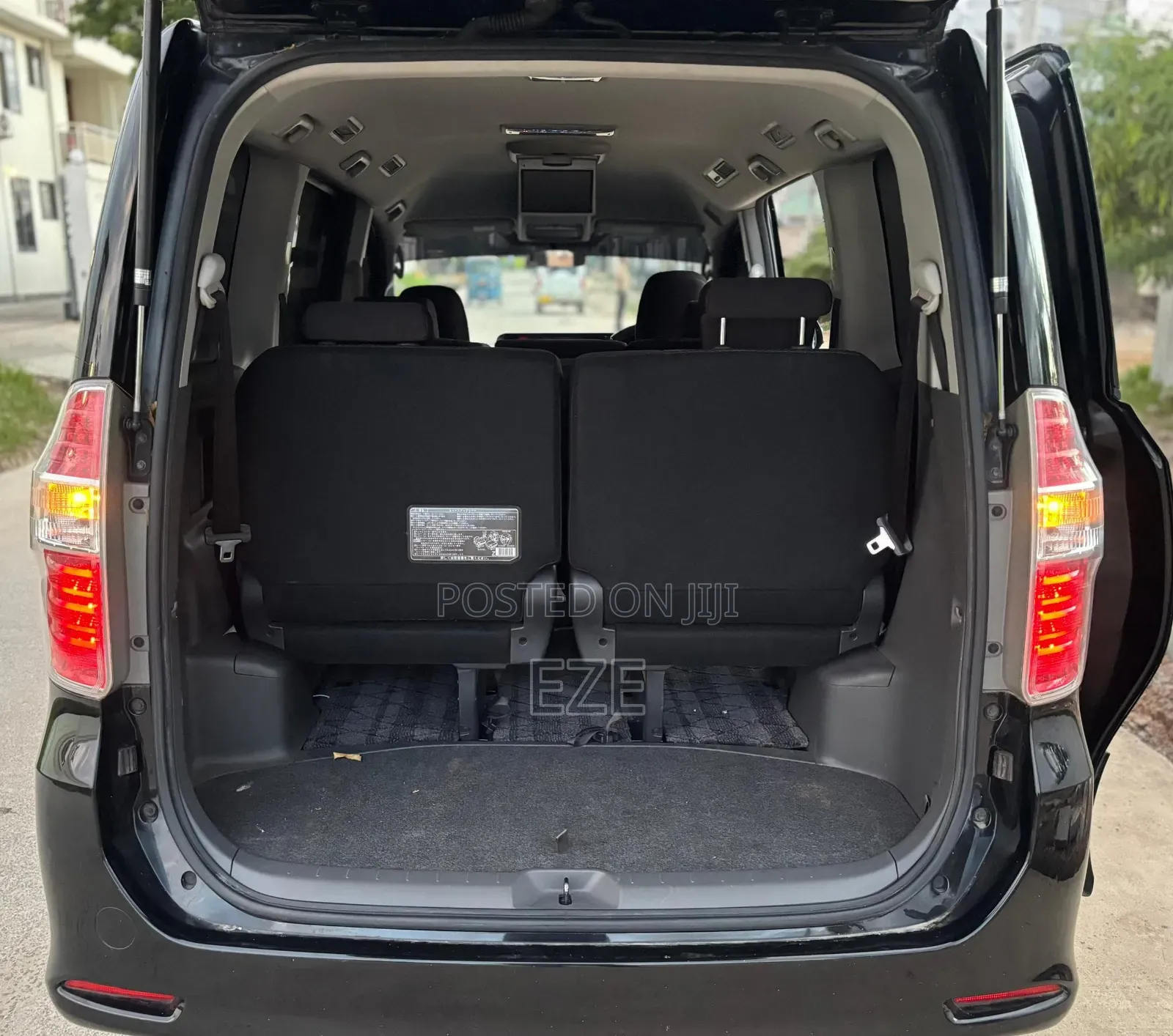 Toyota Noah 2009 Black