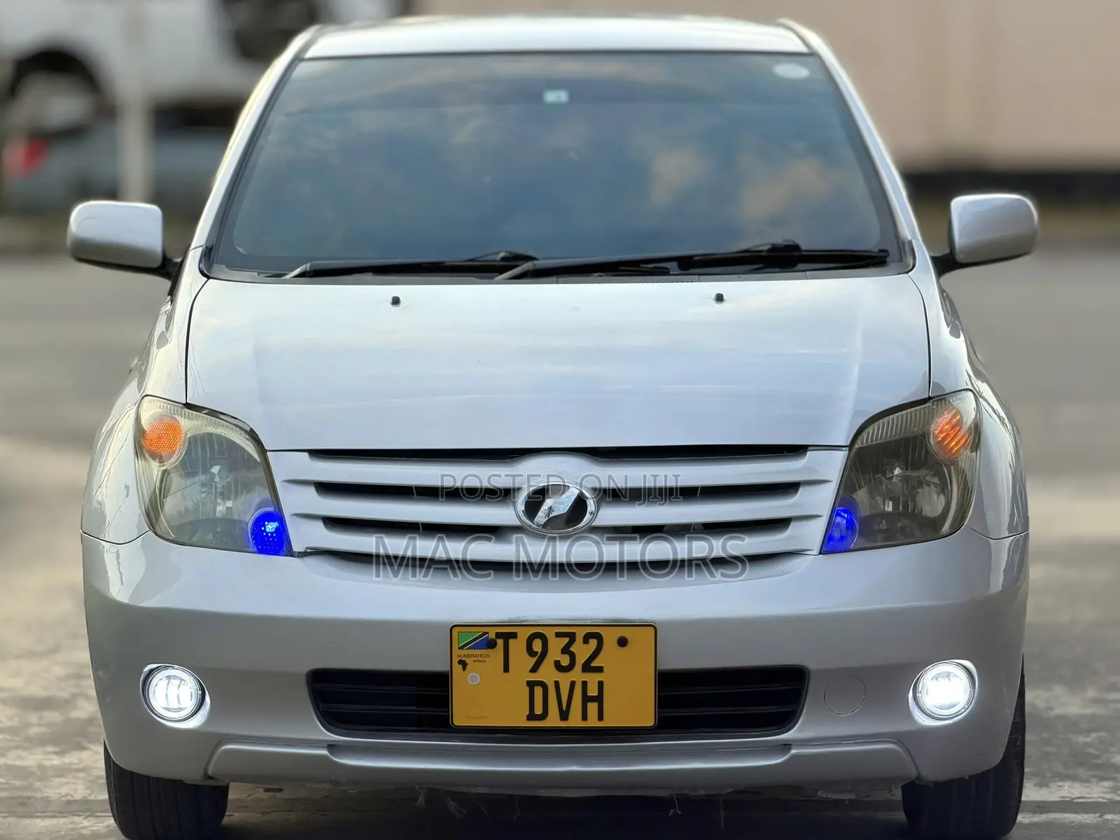 Toyota IST 2005 Silver