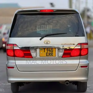 Toyota Alphard 2005 Silver
