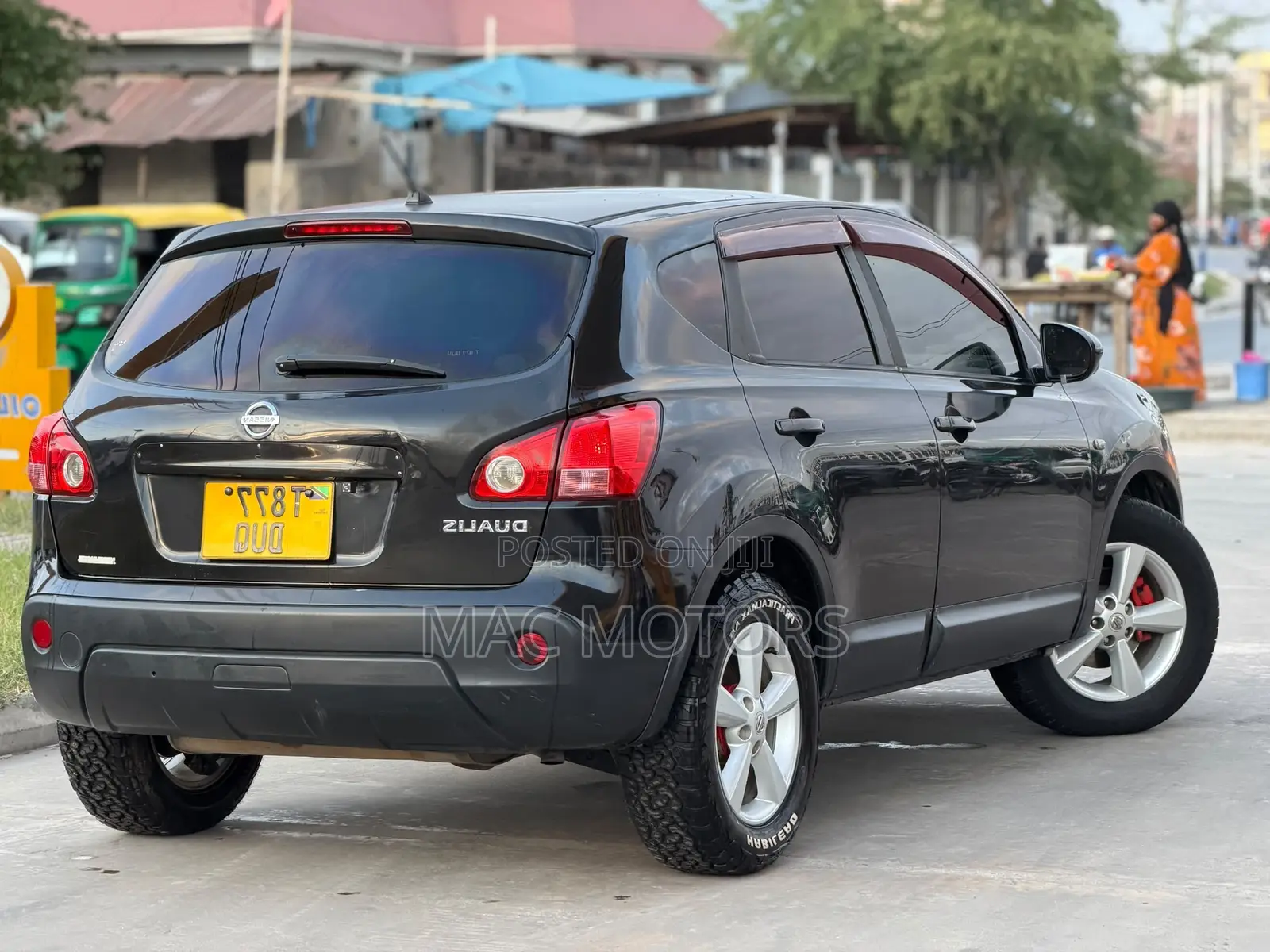 Nissan Dualis 2010 Black