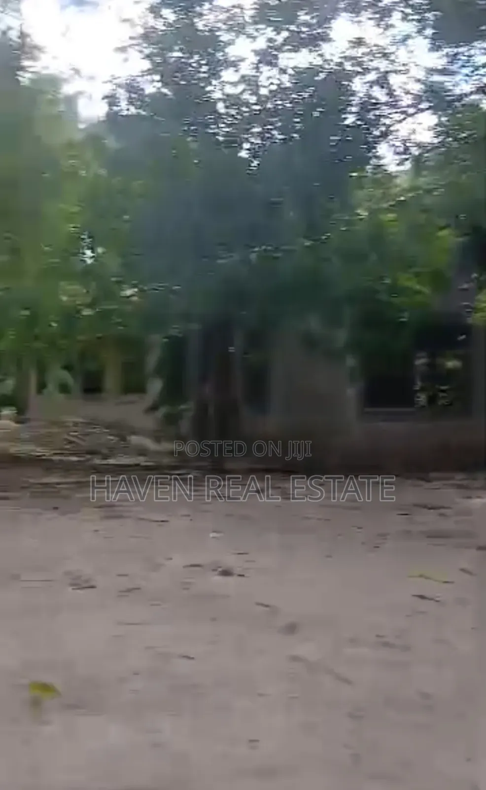 1acre Plot Inayotizama Lami Inauzwa Tabata