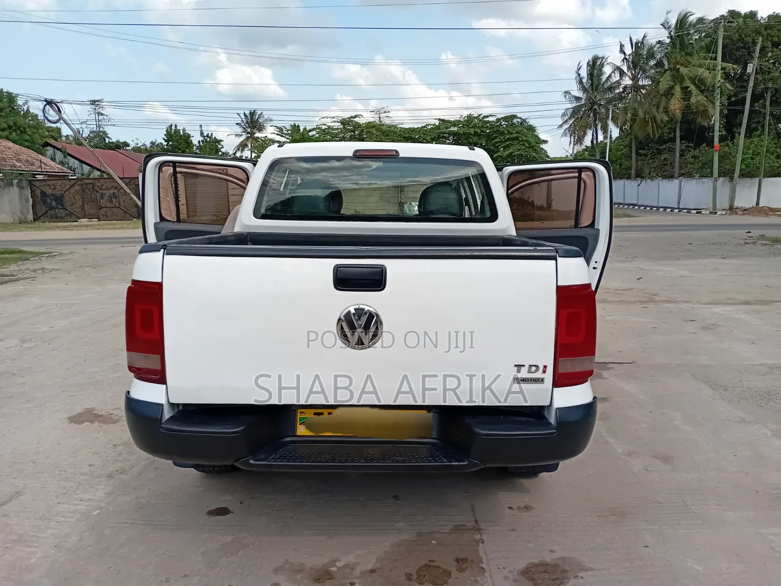 Volkswagen Amarok 2014 White