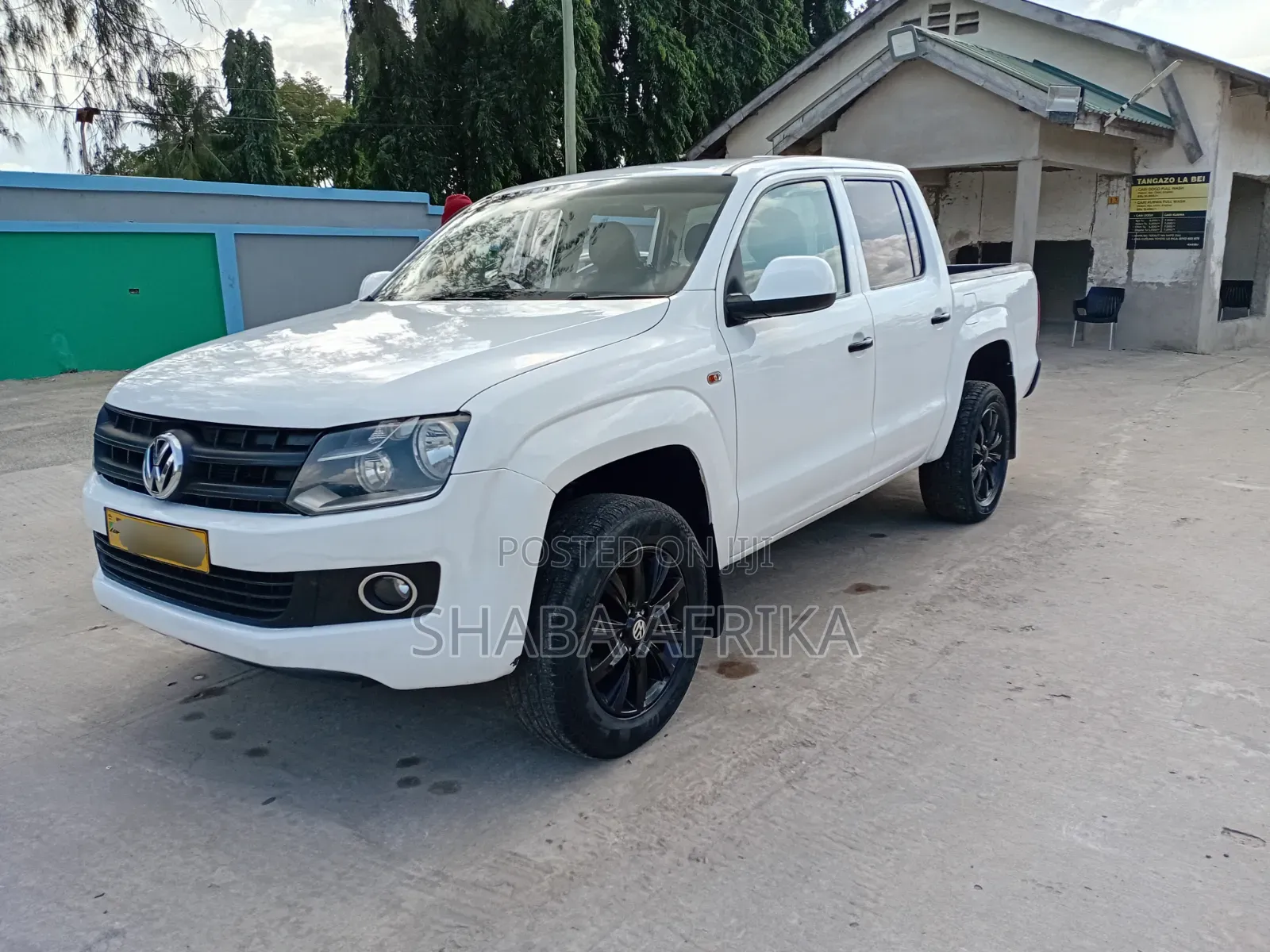 Volkswagen Amarok 2014 White