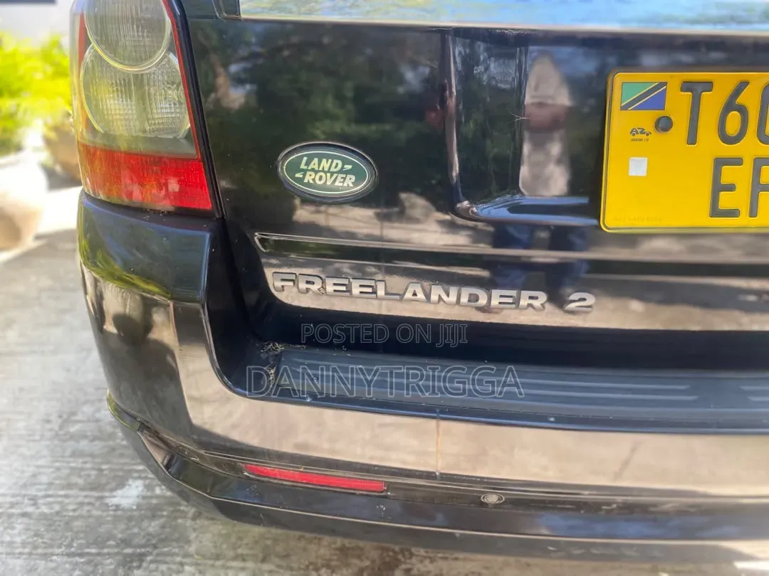 Land Rover Freelander 3.2 i6 HSE Automatic 2010 Black