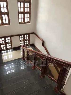 5bdrm House in Sammy Saidy Real, Njiro for rent