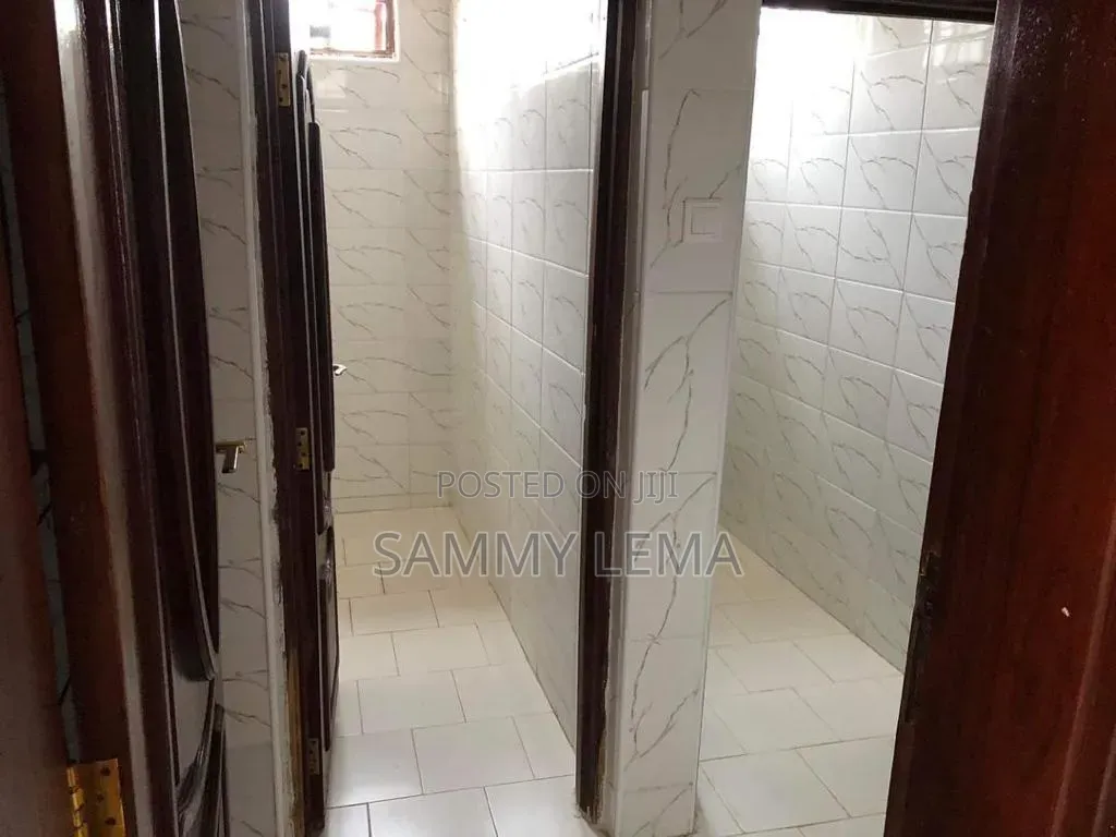 5bdrm House in Sammy Saidy Real, Njiro for rent