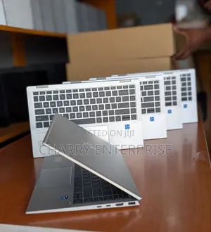 Laptop HP EliteBook 1040 G8 16GB Intel Core i7 SSD 512GB