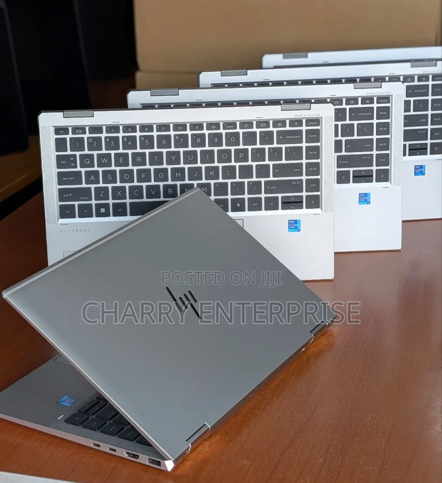 Laptop HP EliteBook 1040 G8 16GB Intel Core i7 SSD 512GB