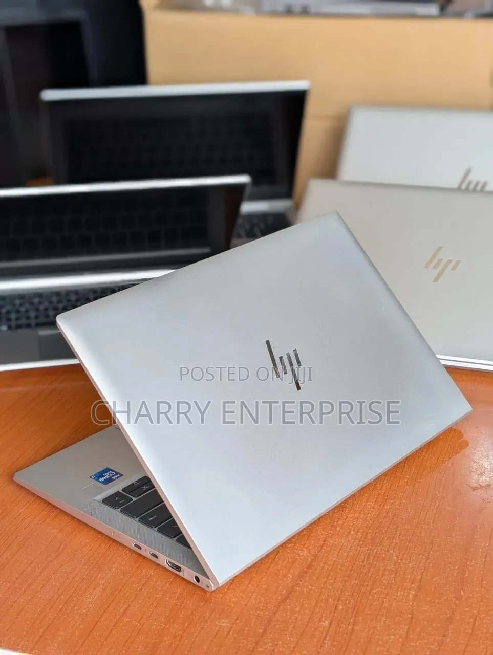 Laptop HP EliteBook 830 G8 16GB Intel Core i7 SSD 512GB