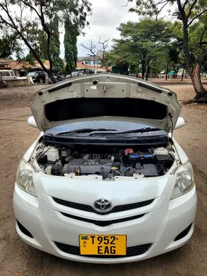 Toyota Belta 2007 White