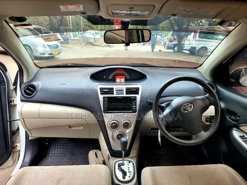 Toyota Belta 2007 White