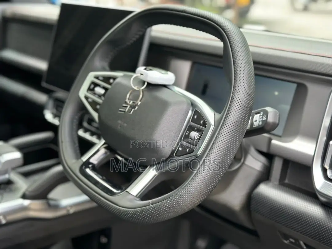 Jetour T2 2.0 Petrol AWD 2025 Black