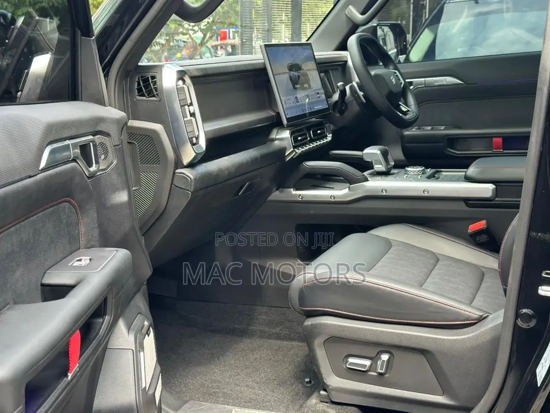 Jetour T2 2.0 Petrol AWD 2025 Black