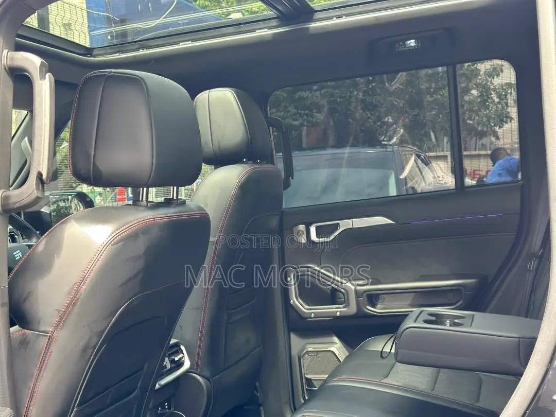 Jetour T2 2.0 Petrol AWD 2025 Black