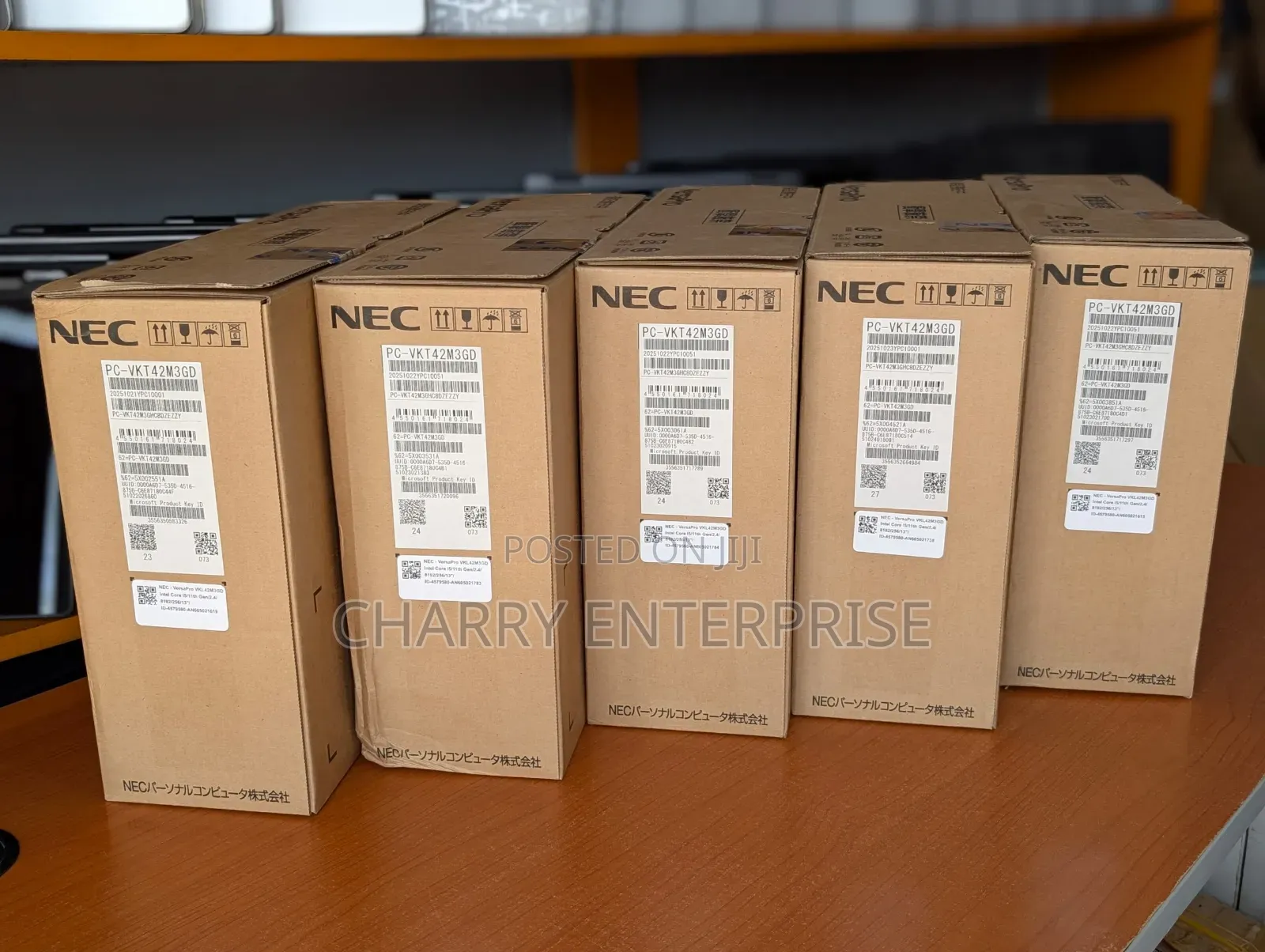New Laptop NEC 8GB Intel Core i5 SSD 256GB