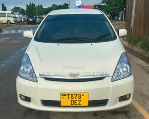 Toyota Wish 2004 White