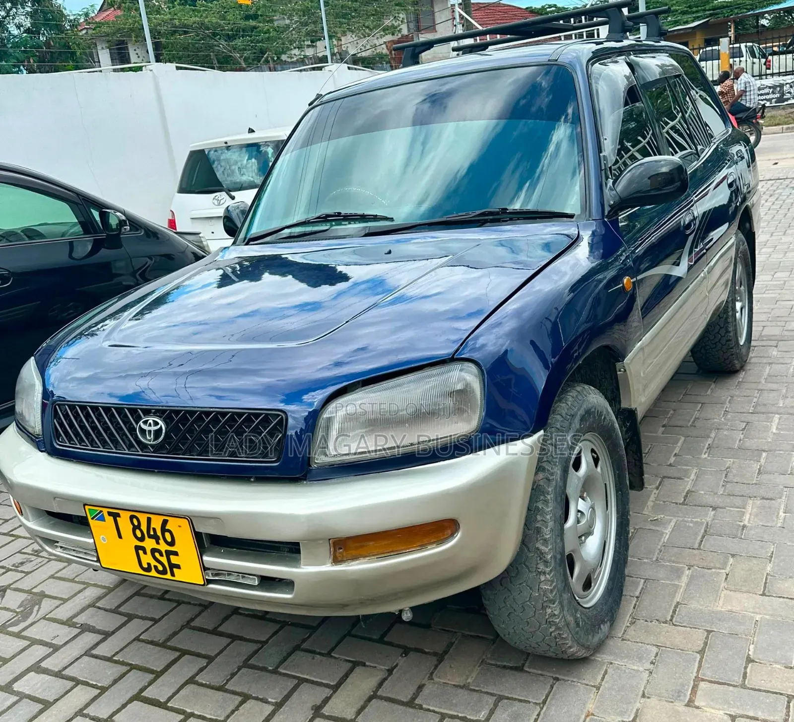 Toyota RAV4 Cabriolet 1998 Blue