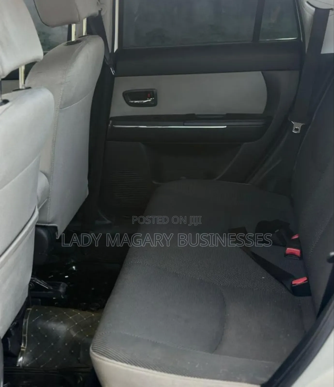Mazda Verisa 2008 White