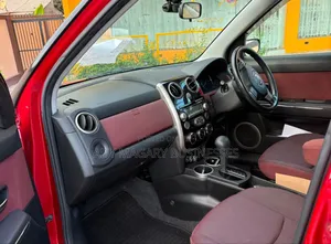 Mazda Verisa 2009 Red