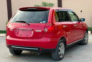 Mazda Verisa 2009 Red