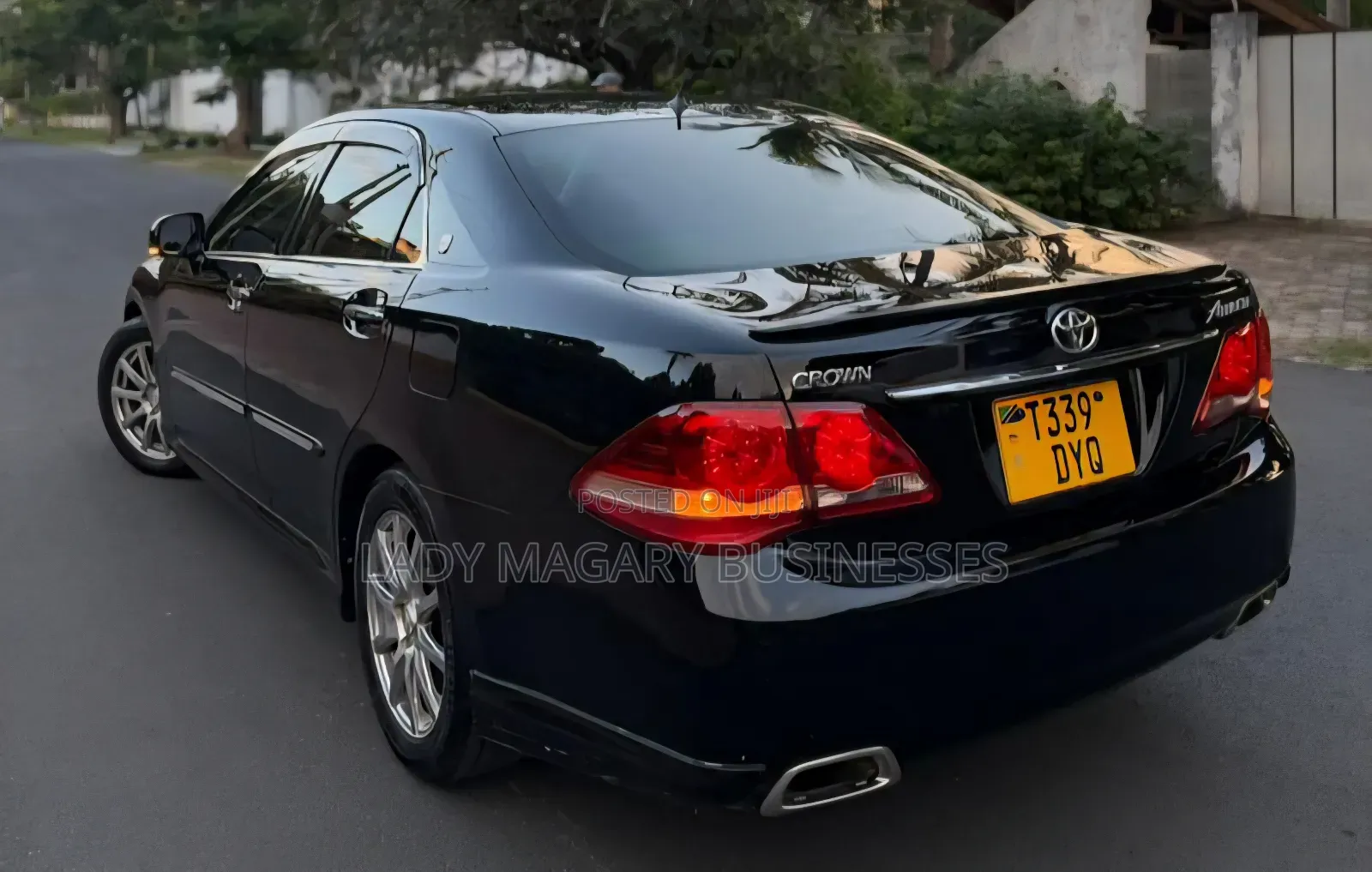 Toyota Crown 2009 Matt Black