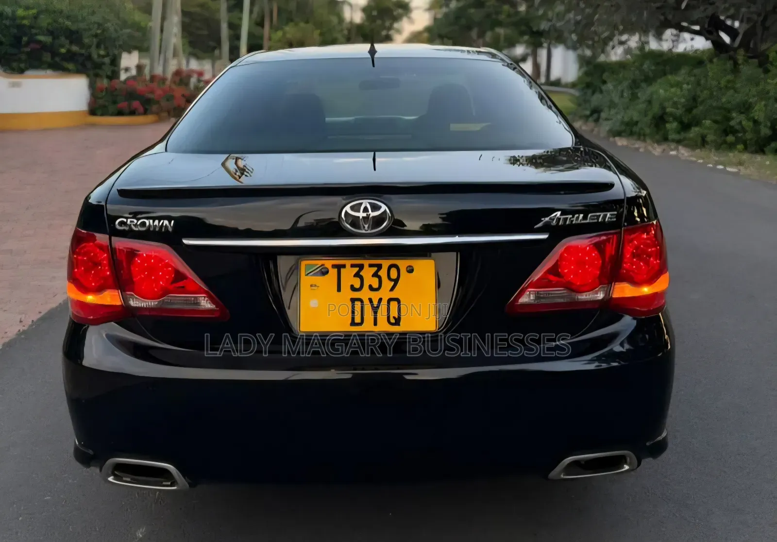 Toyota Crown 2009 Matt Black