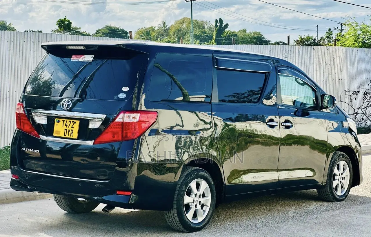 Toyota Alphard 2.4 Petrol FWD 2009 Black