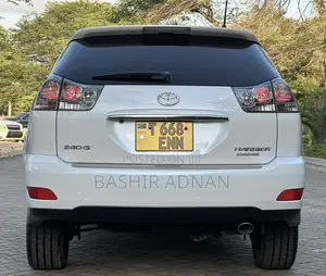 Toyota Harrier 2007 White