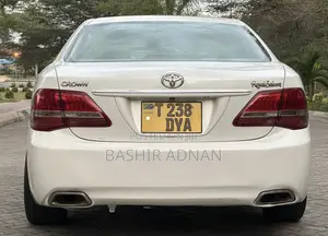 Toyota Crown 2008 White