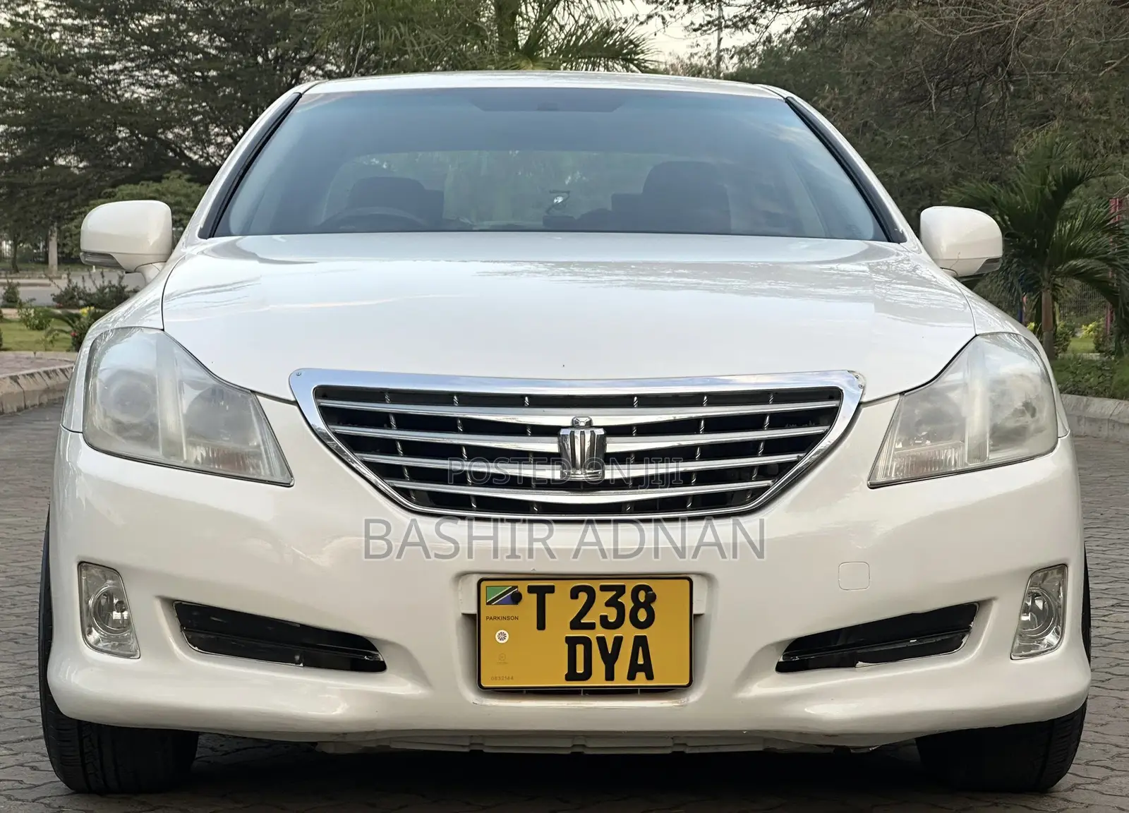 Toyota Crown 2008 White