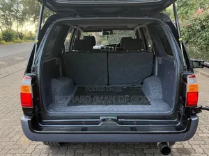 Toyota Hilux Surf 2003 Black
