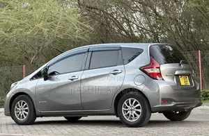 Nissan Note 1.2 Hybrid 2017 Gray