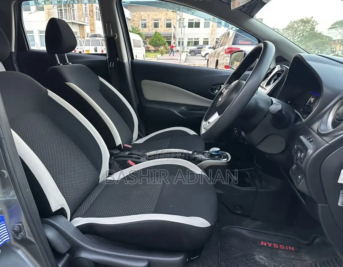 Nissan Note 1.2 Hybrid 2017 Gray