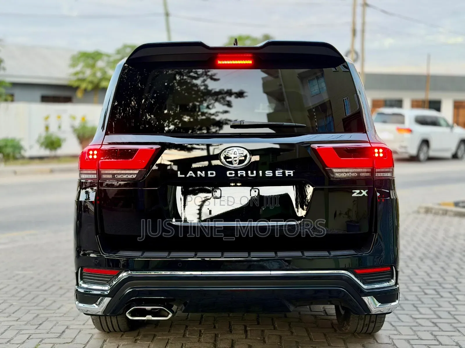Toyota Land Cruiser 2025 Black