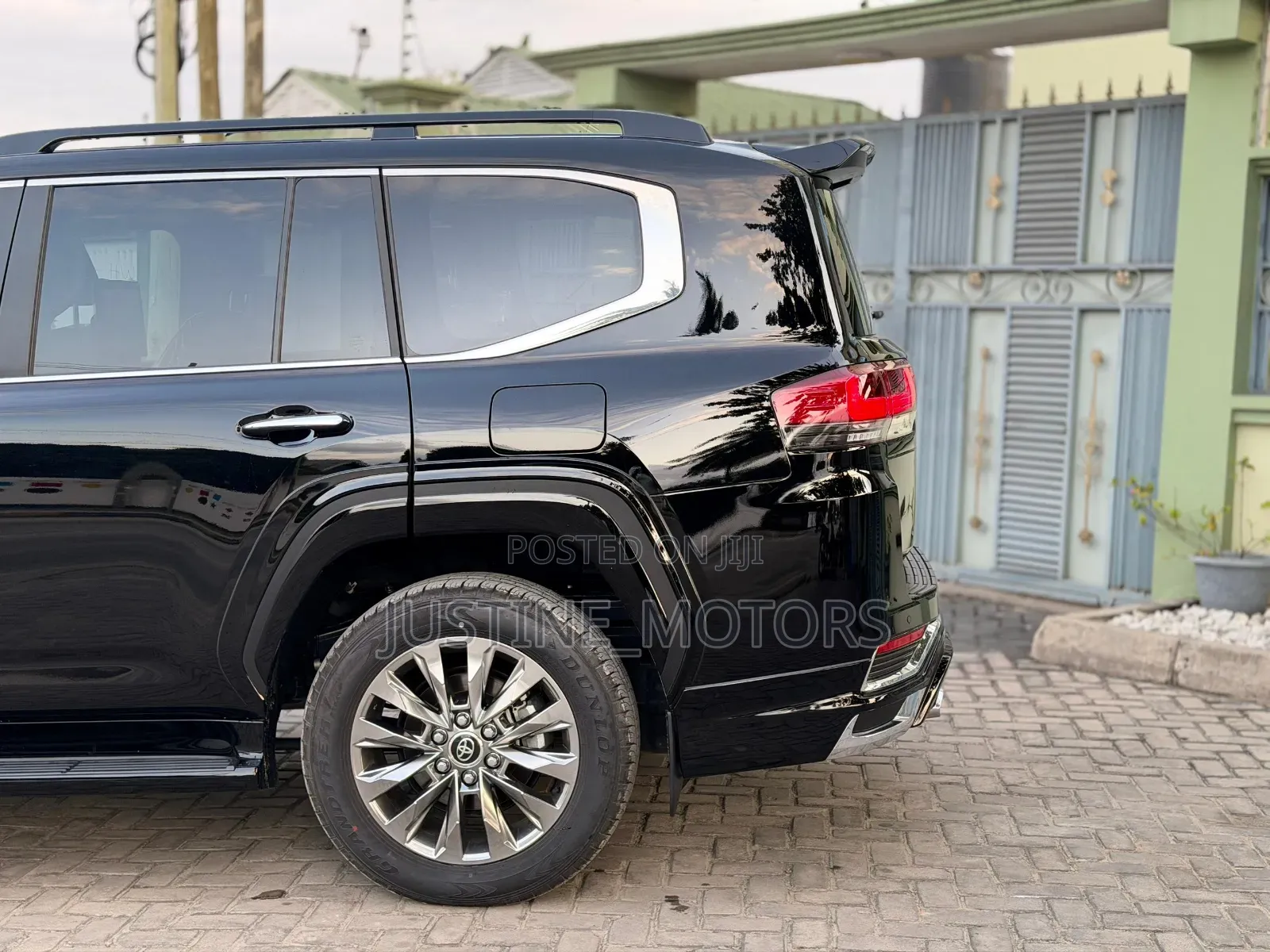Toyota Land Cruiser 2025 Black