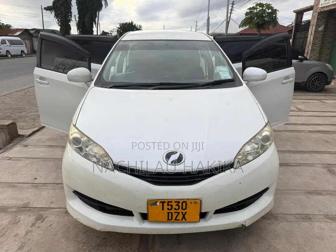 Toyota Wish 2011 White